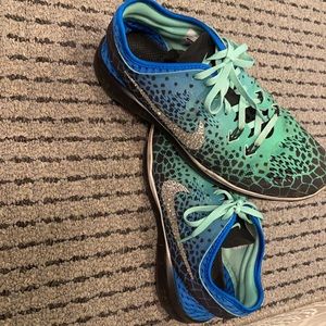 Women’s nike free 5.0 blue/green s10 custom swoosh